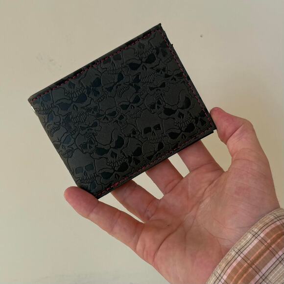 Vintage black and red skull - Picture 5 of 8